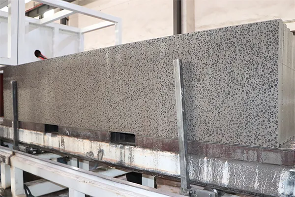 Optimización de la línea de producción de paneles de pared de hormigón espumado de ceramsita en Hainan, China