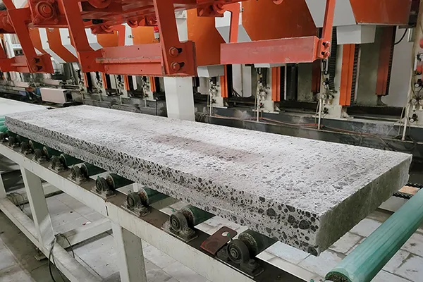Optimización de la línea de producción de paneles de pared de hormigón espumado de ceramsita en Hainan, China